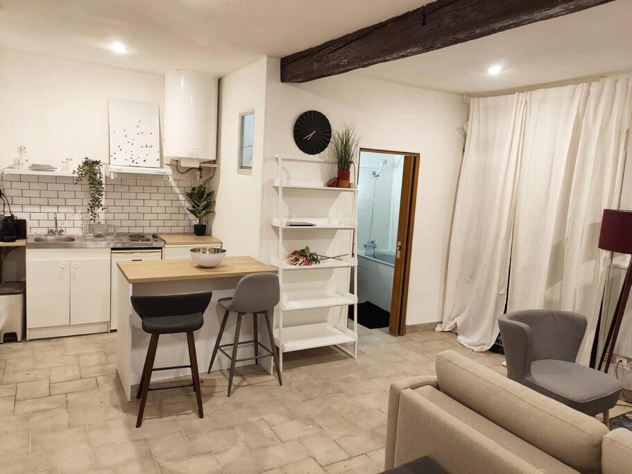 Bordeaux : Grand Studio Cosy Avec Cour Privative Appartement Buitenkant foto